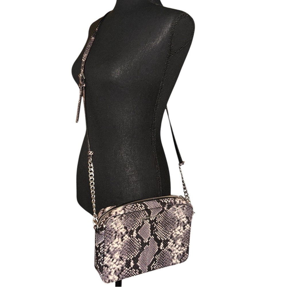 Michael Kors Black & White Crossbody Purse